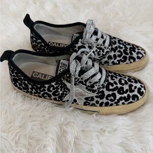 Golden GooseCalifornia Black and Silver Glitter Leopard Print Size 37 US 7